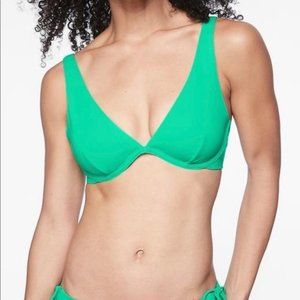 Athleta Bra Cup Plunge Bikini Top NWT Size 40 B/C